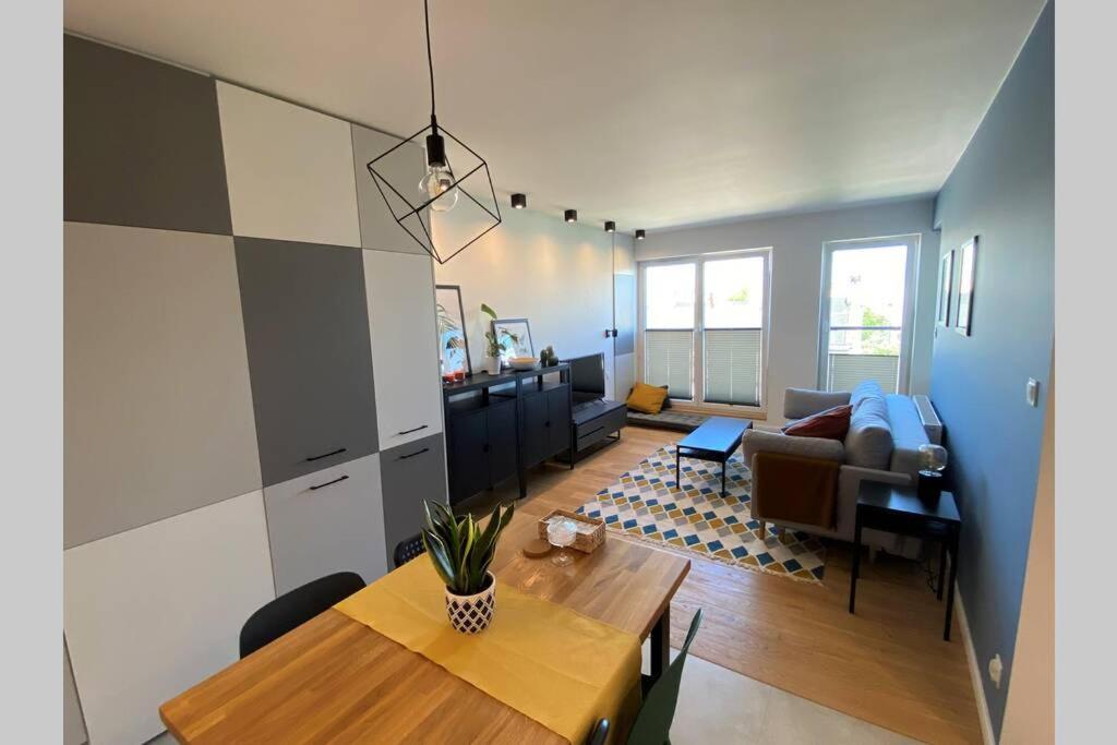Appartamento Apartament Na Wodnej Łódź Esterno foto